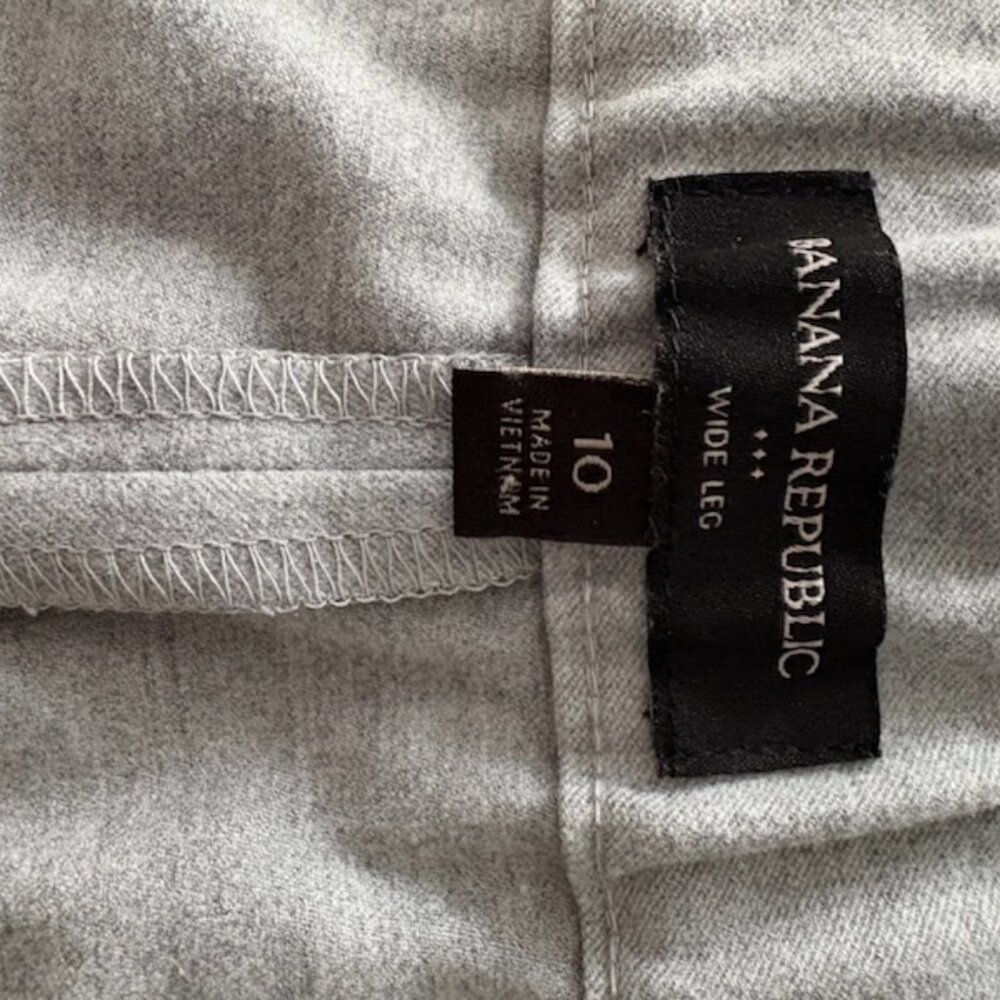 Woman's Slacks - Picture 2 of 4